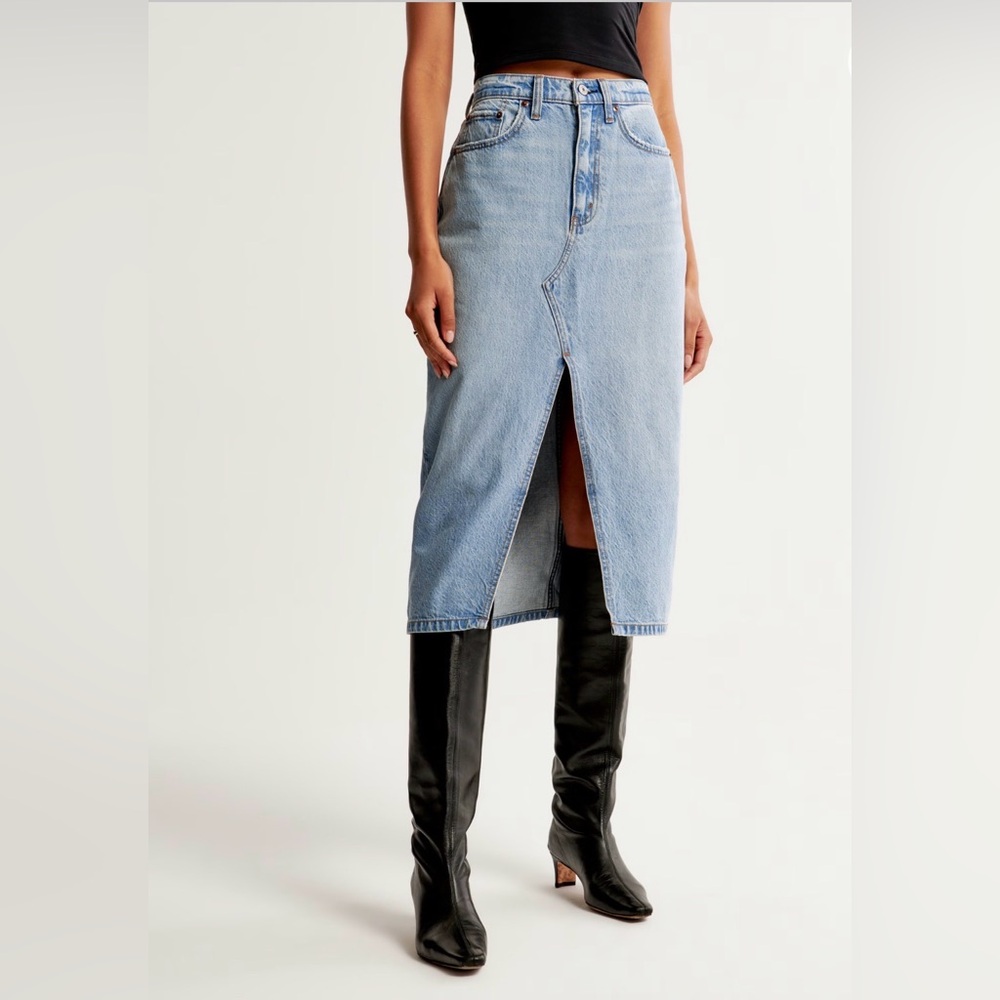 Abercrombie & Fitch Light Blue High-Rise Denim Skirt 27/4